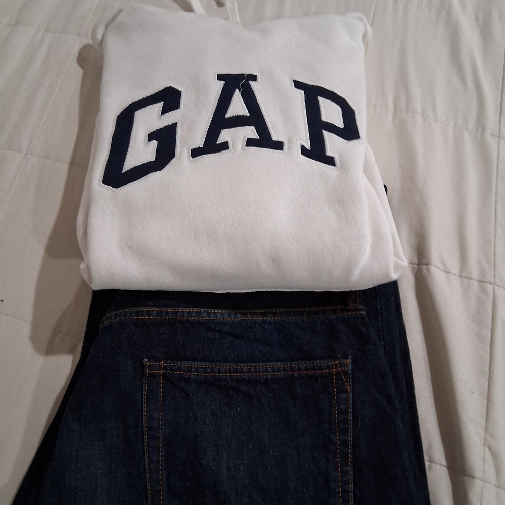 NWOT Gap Fit. Hoodie Size L, Jeans 34x30 Relaxed Fit.